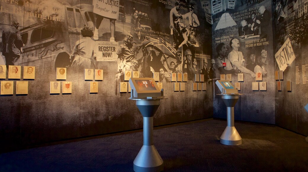 Civil Rights Memorial bevat interieur