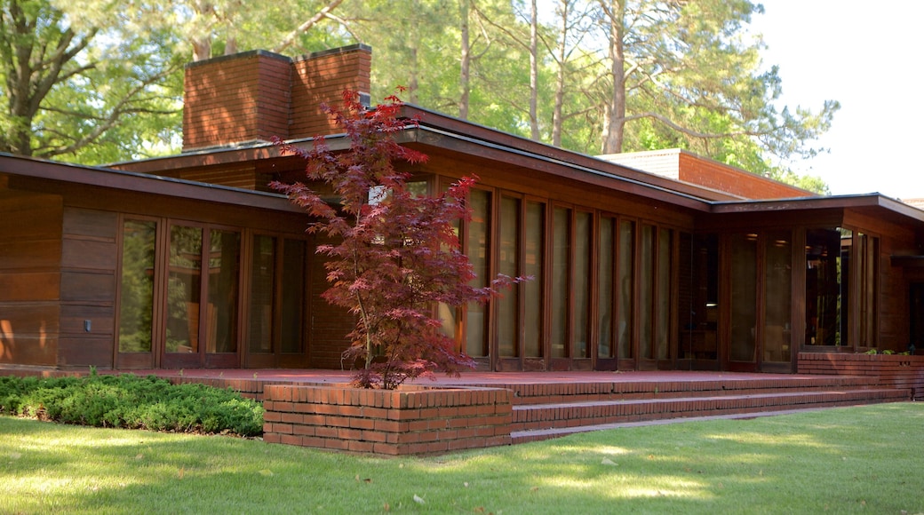 Frank Lloyd Wright Rosenbaum House which includes a house and modern architecture