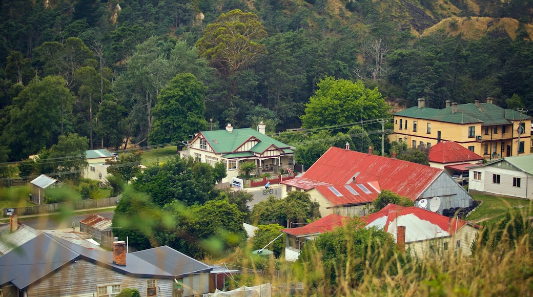 Photo provided by Tourism Tasmania & Supplied Courtesy of Flow Mountain Bike