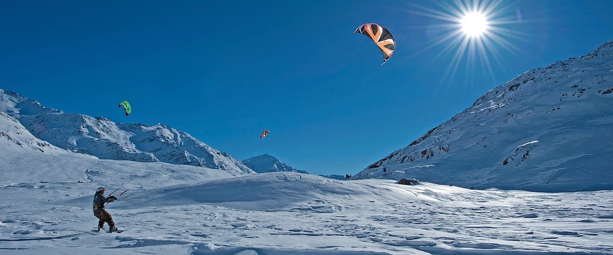 Madesimo qui includes neige et ski