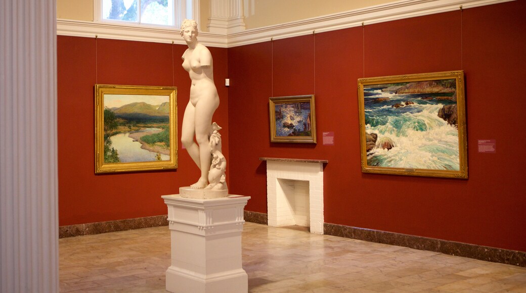 Telfair Square showing a statue or sculpture, art and interior views