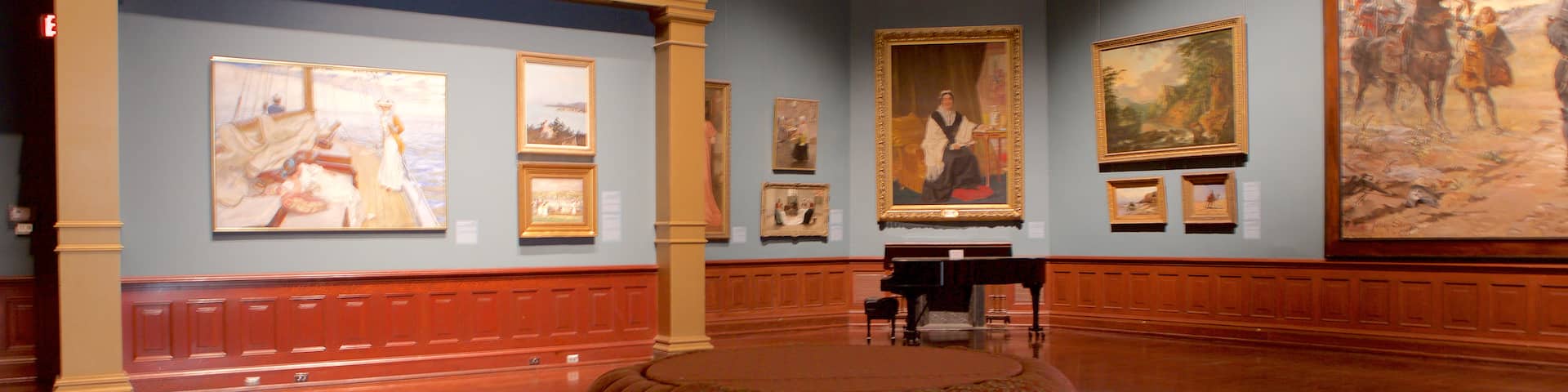 Telfair Square showing art and interior views