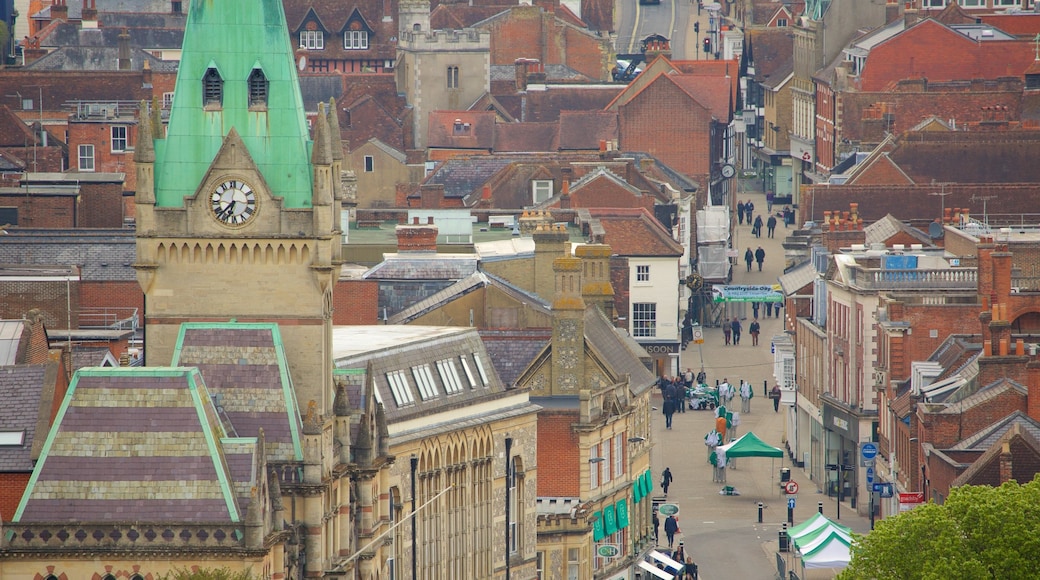 Winchester mostrando uma cidade e arquitetura de patrimônio