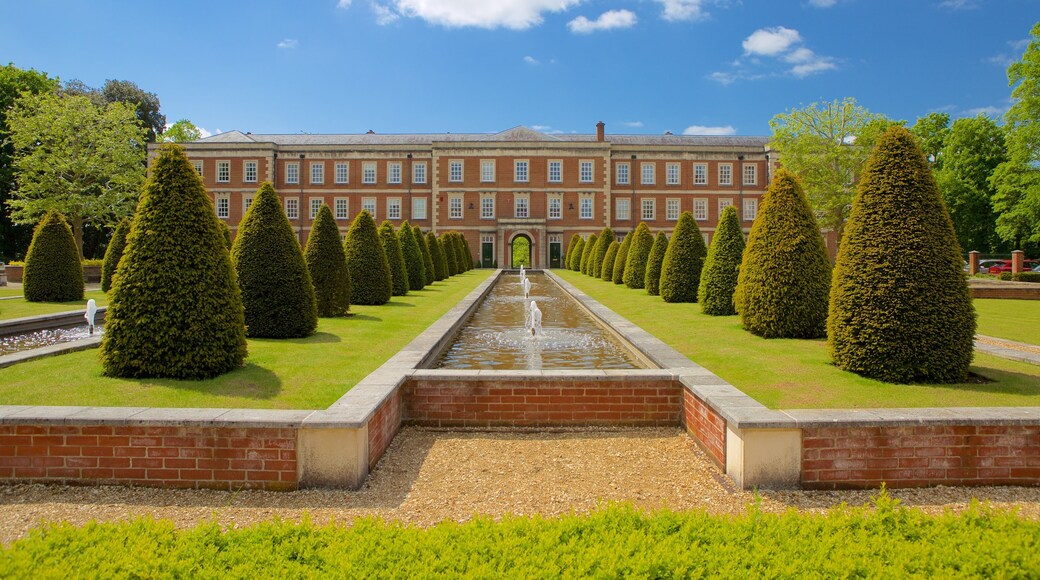 Winchester featuring a fountain, a garden and heritage architecture