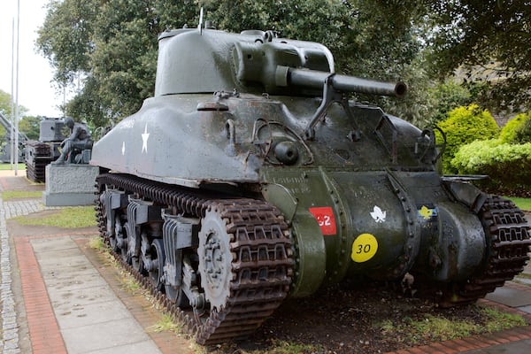 Portsmouth D-Day Museum das einen Militärisches und Geschichtliches