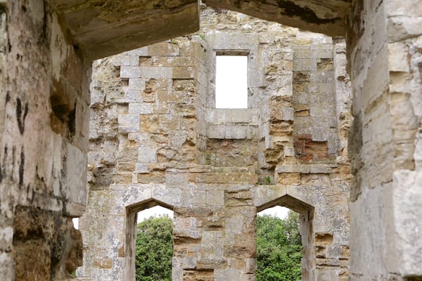 Sandsfoot Castle presenterar en ruin och historisk arkitektur