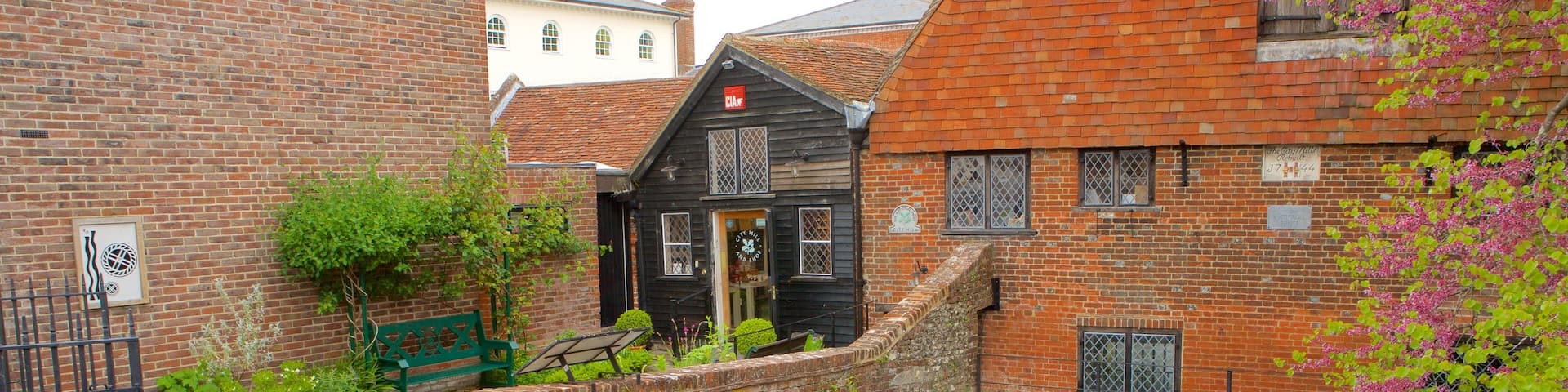 Winchester City Mill das einen historische Architektur und Fluss oder Bach