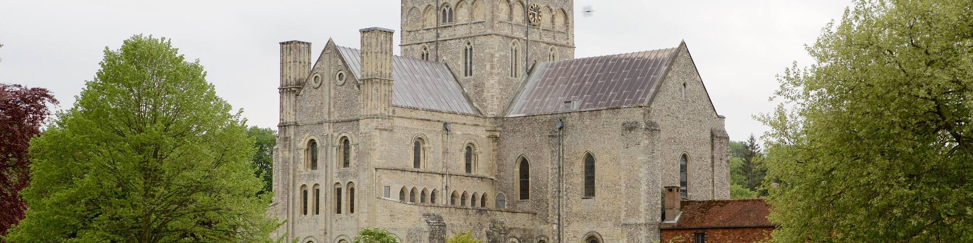 Hospital of St Cross featuring heritage architecture