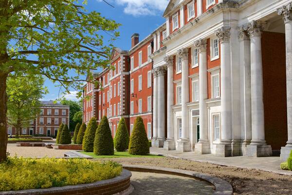 Winchester featuring heritage architecture