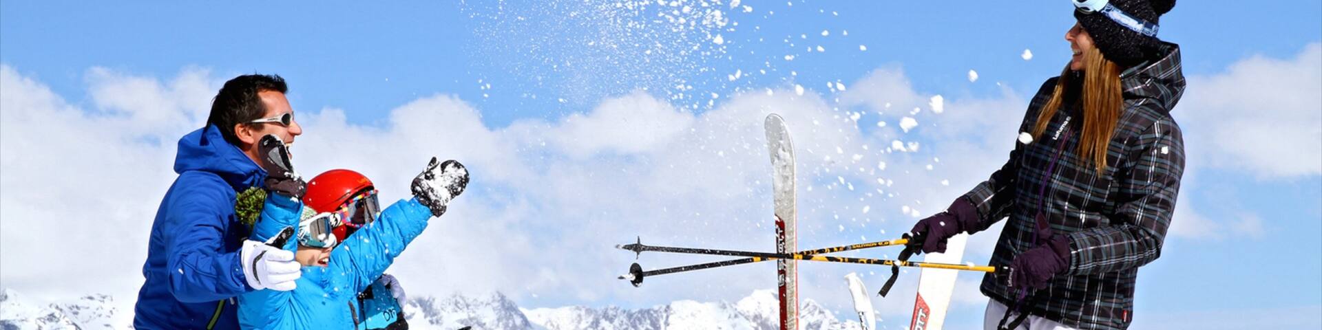アルプ デュ ノール どの含み 雪 及び 少数の人々
