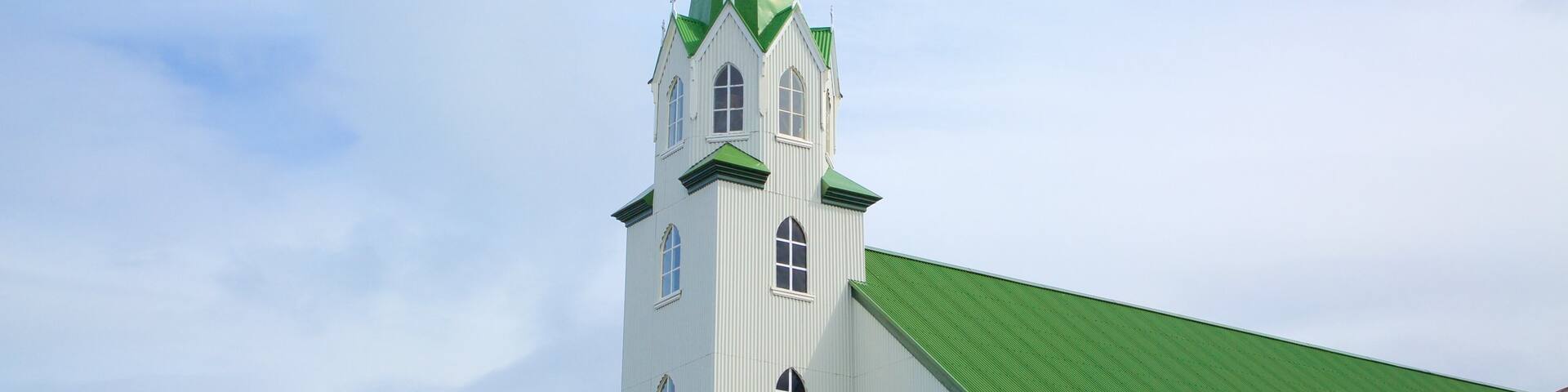 Reykjavik Free Church which includes a church or cathedral