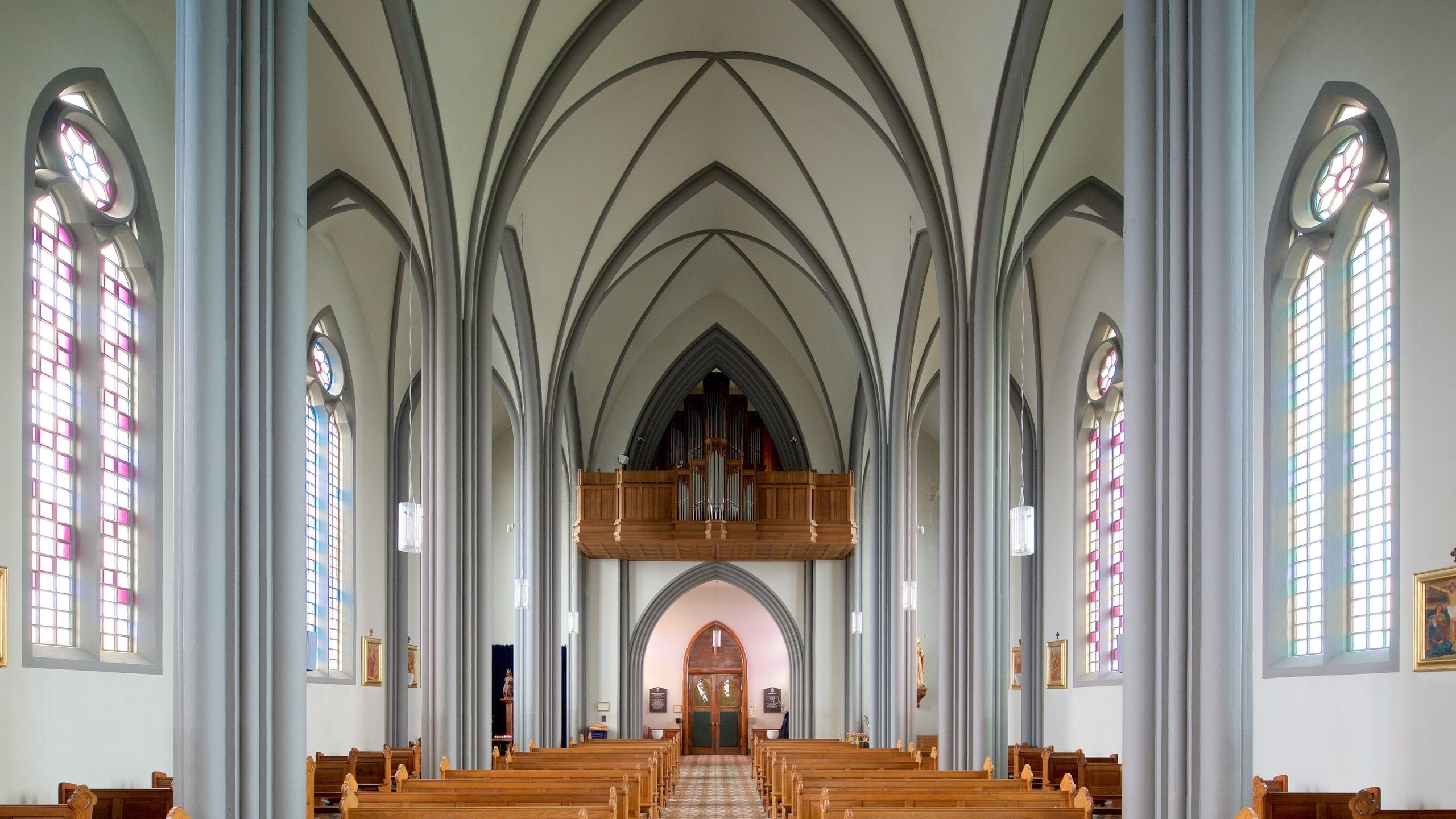 Landakotskirkja showing religious elements, a church or cathedral and interior views