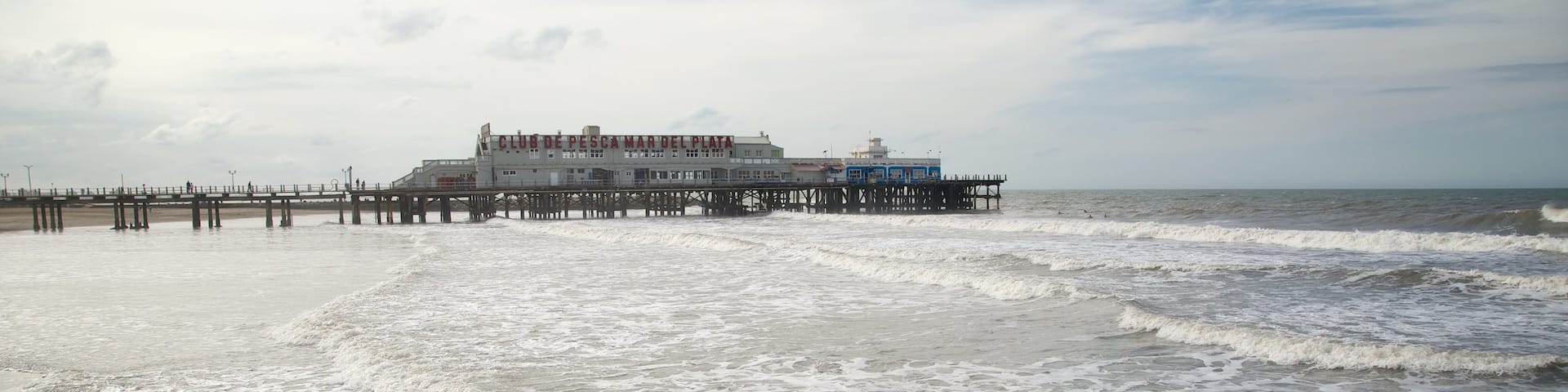 Bristol Beach which includes general coastal views