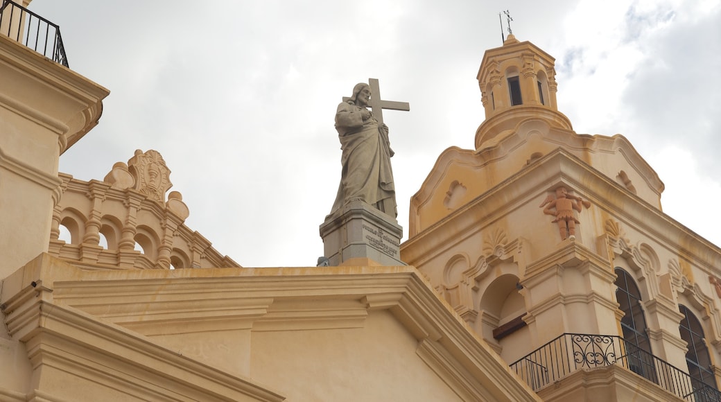 Cordoba Cathedral featuring a church or cathedral, religious aspects and heritage architecture