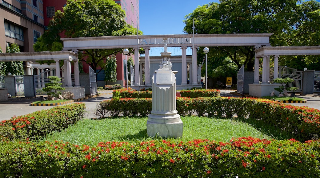 Mandaluyong showing a garden