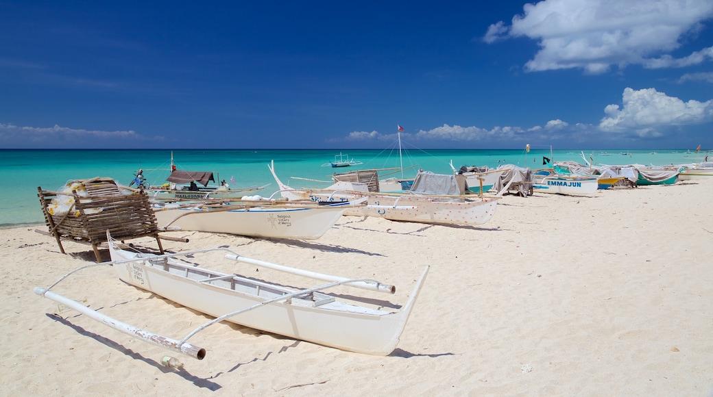 Santa Fe showing general coastal views and a sandy beach