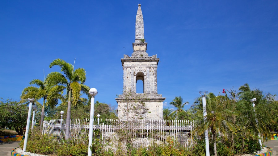 Magellan Shrine trong đó bao gồm đài tưởng niệm và công viên
