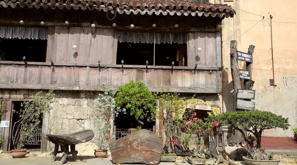 บ้าน Yap Sandiego Ancestral House เนื้อเรื่องที่ บ้าน