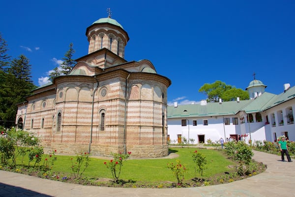 コジア修道院 フィーチャー 公園