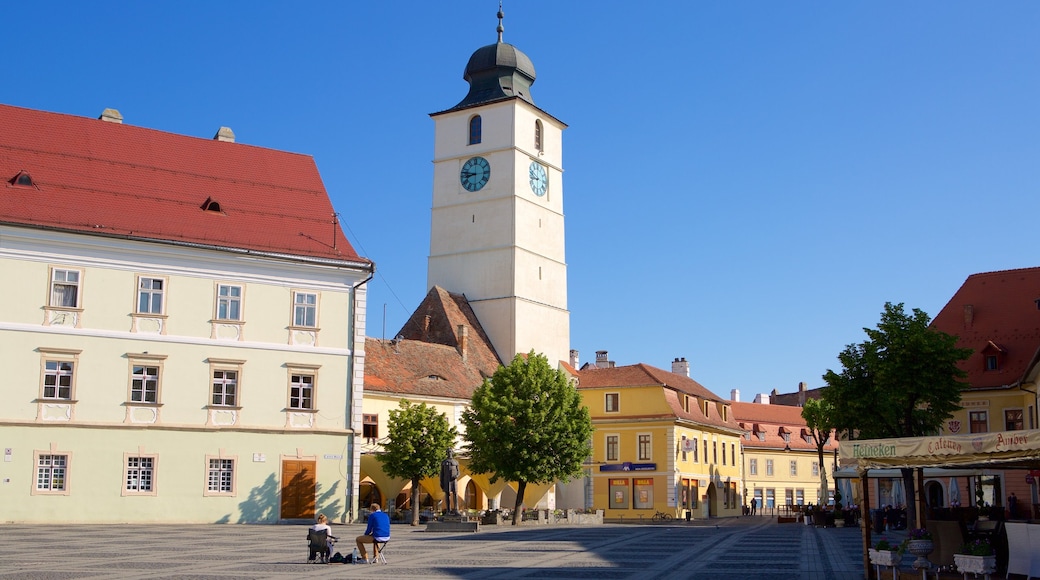 Council Tower welches beinhaltet Platz oder Plaza