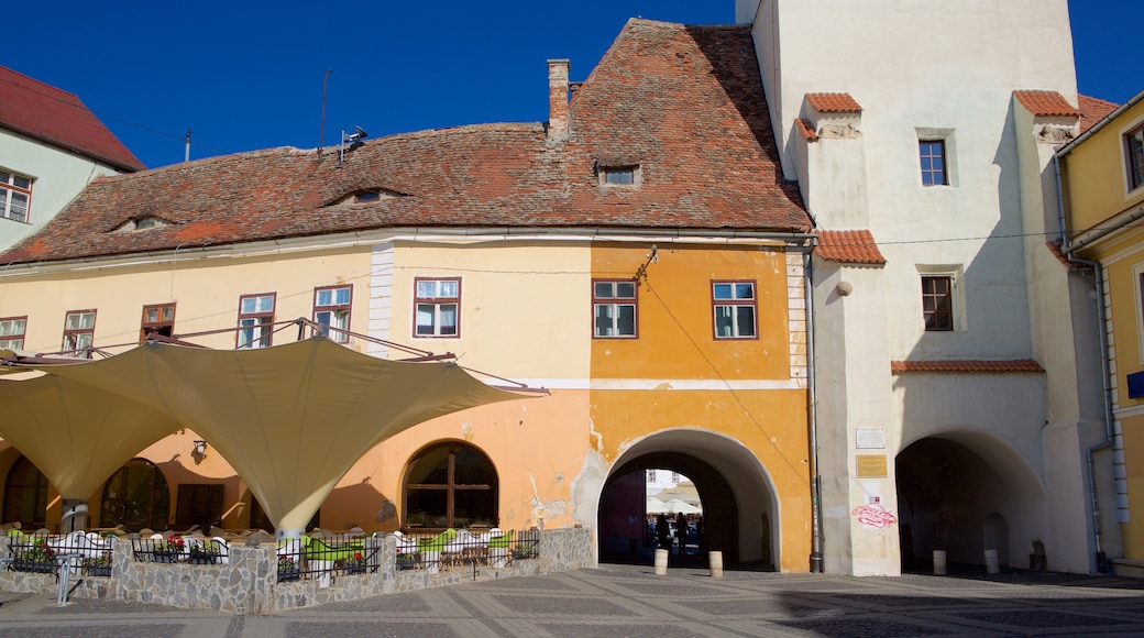 Council Tower showing a square or plaza and heritage architecture