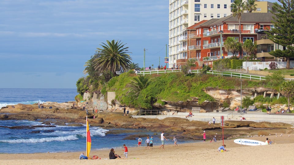 Cronulla Beach which includes a beach and rocky coastline
