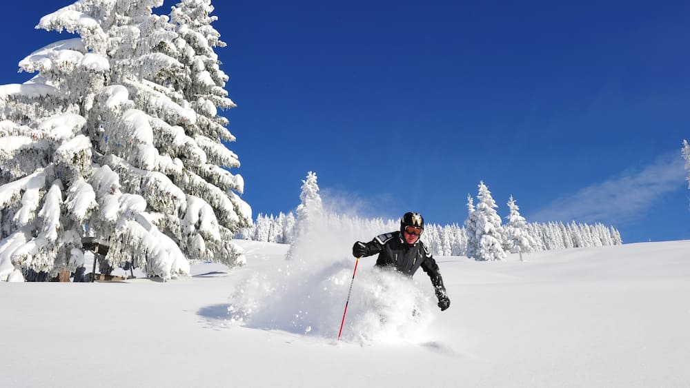 Scheffau am Wilden Kaiser montrant ski et neige