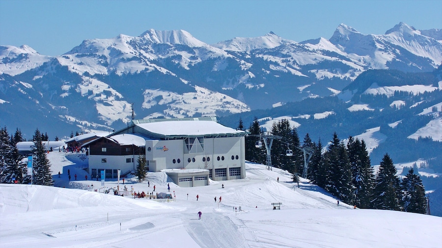 Brixen im Thale som viser sne og bjerge