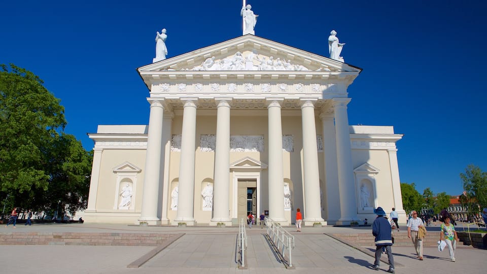 Vilna ofreciendo un edificio administrativo