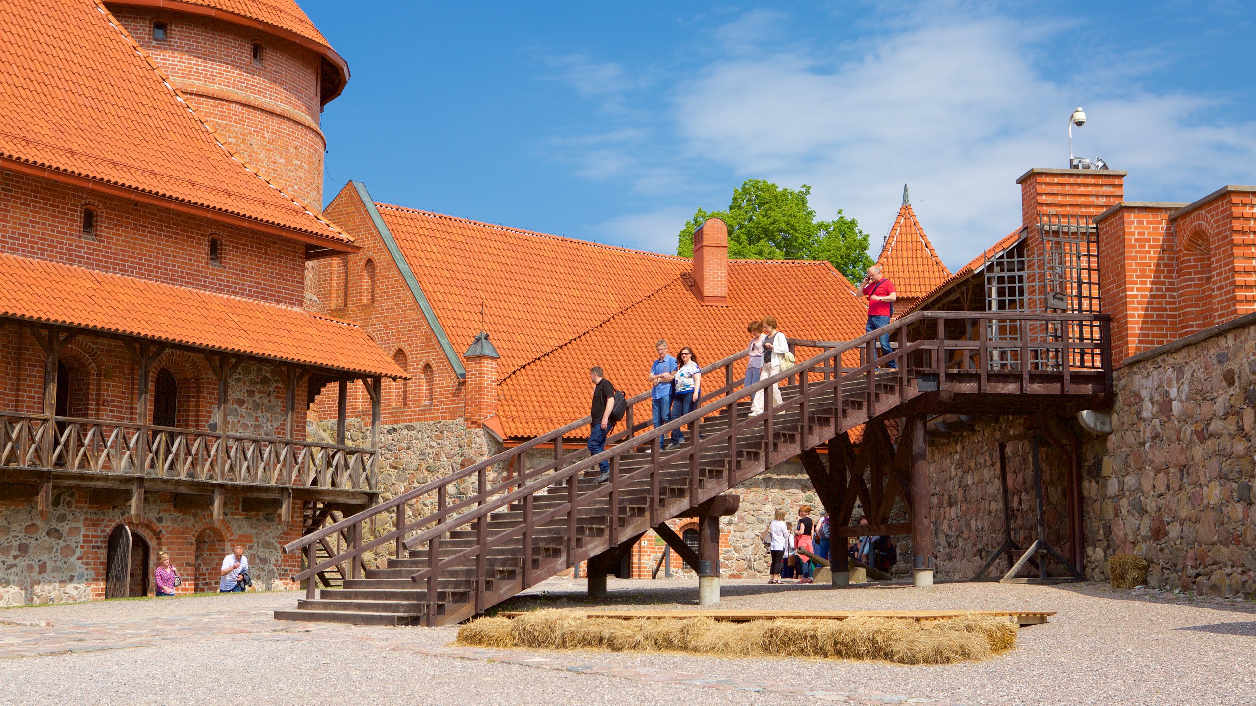 Slottet på ön Trakai presenterar ett slott