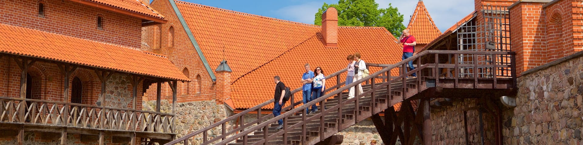 Trakai Island Castle which includes chateau or palace