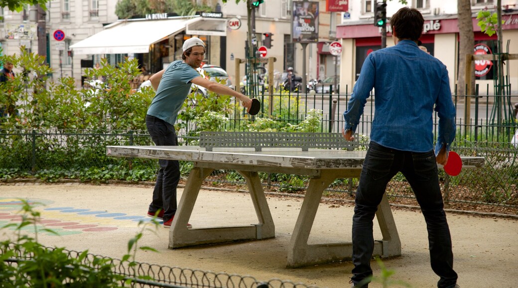 11e arrondissement toont een tuin en een sportevenement