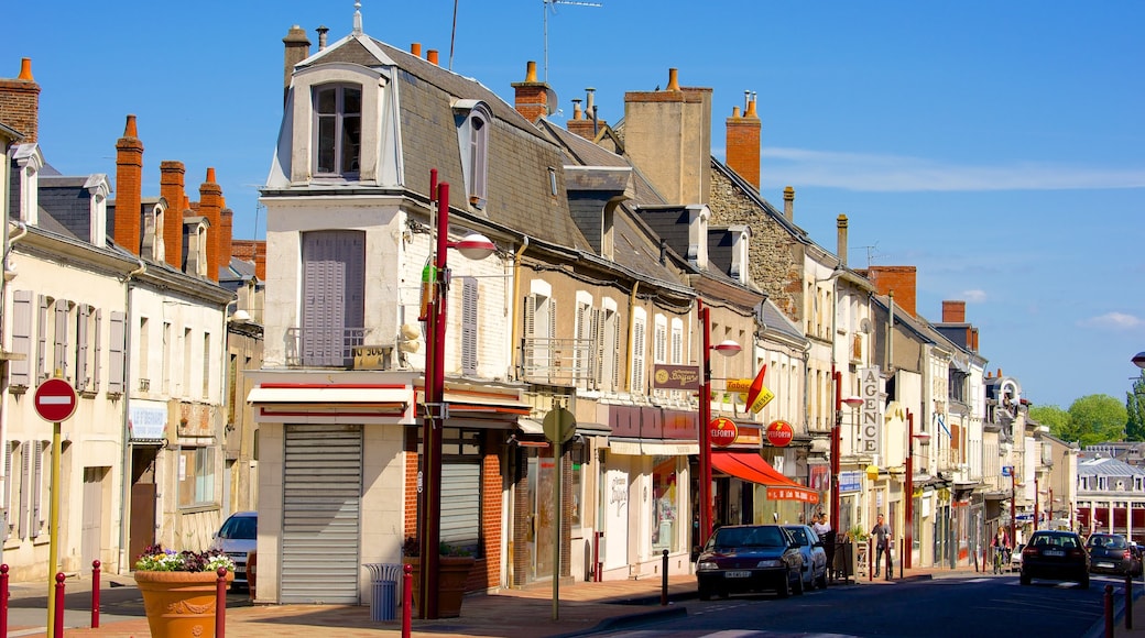 Vierzon which includes street scenes