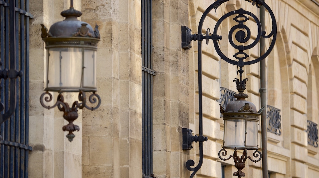 Hôtel de ville de Paris mettant en vedette patrimoine historique