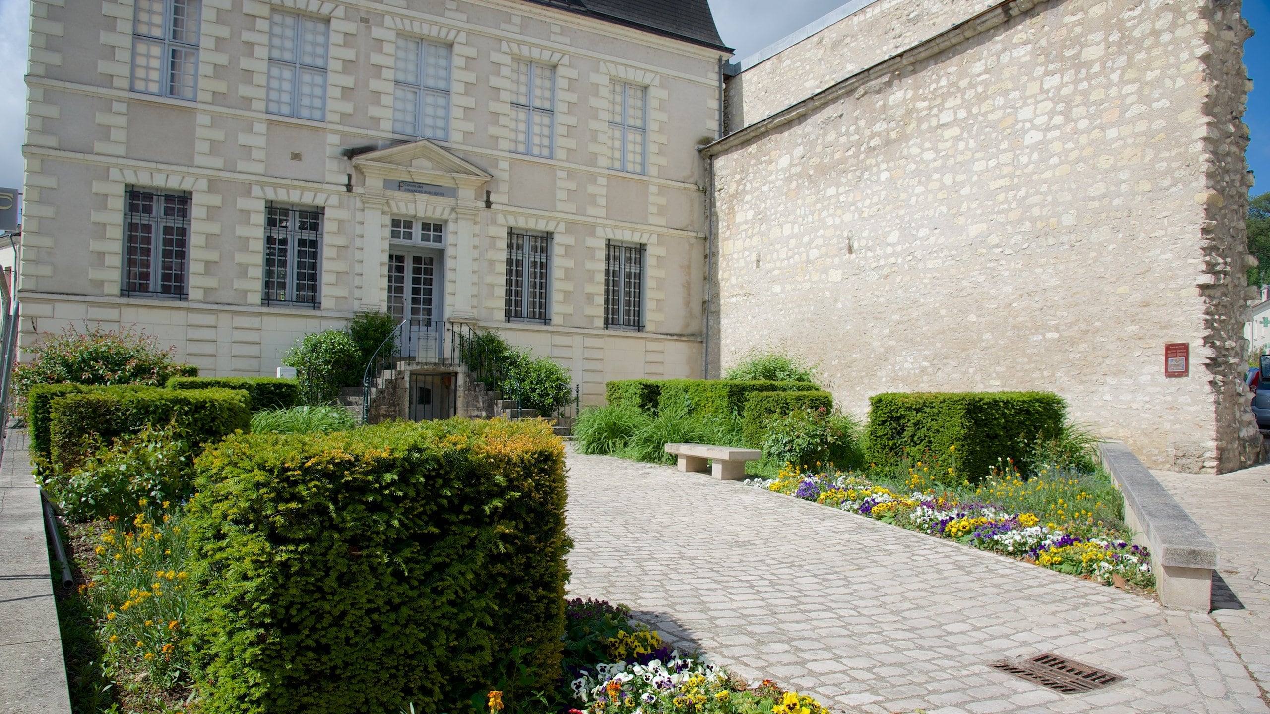 Saint-Aignan montrant jardin