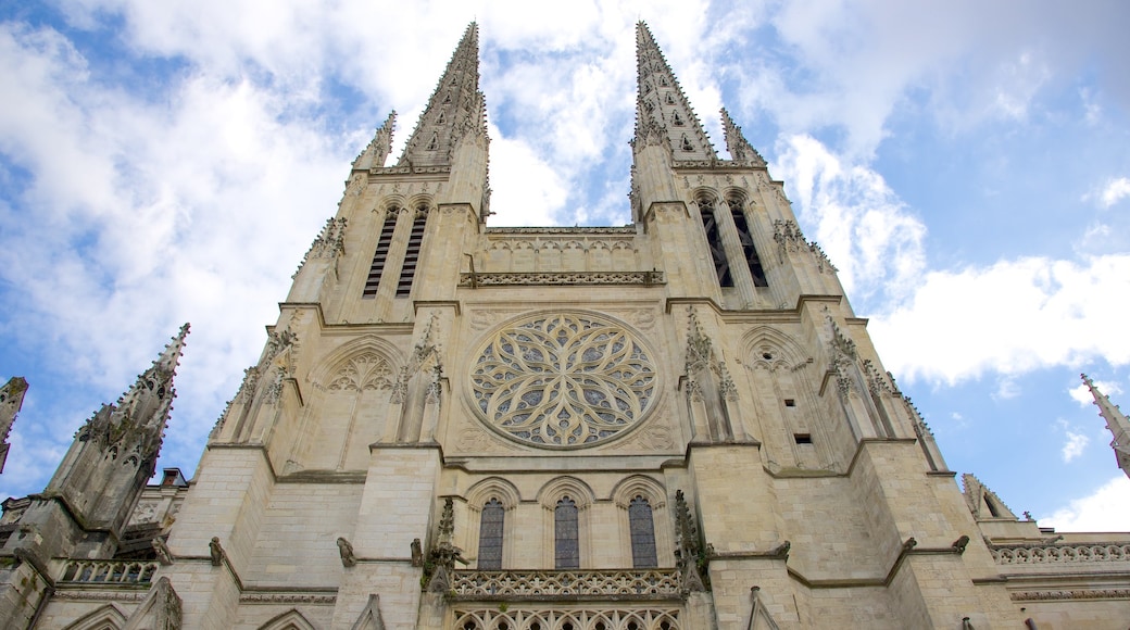 Cathedrale St. Andre featuring a church or cathedral and heritage architecture