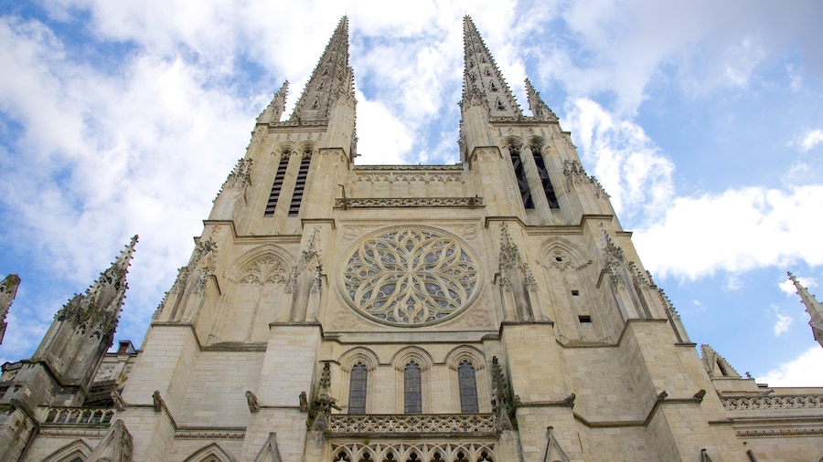 Cathedrale St. Andre showing a church or cathedral and heritage architecture