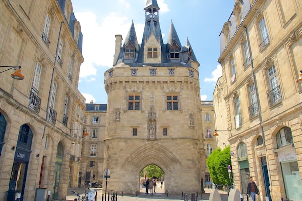 Bordeaux qui includes patrimoine architectural