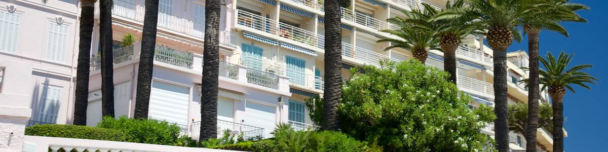Cannes mit einem Hotel