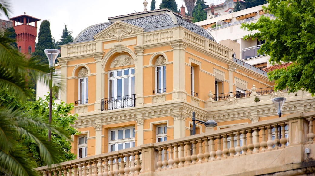 Grasse que incluye arquitectura patrimonial