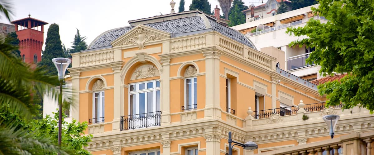 Grasse featuring heritage architecture