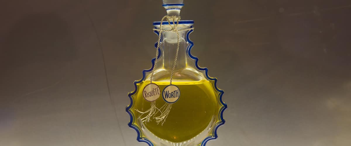 International Perfume Museum featuring interior views