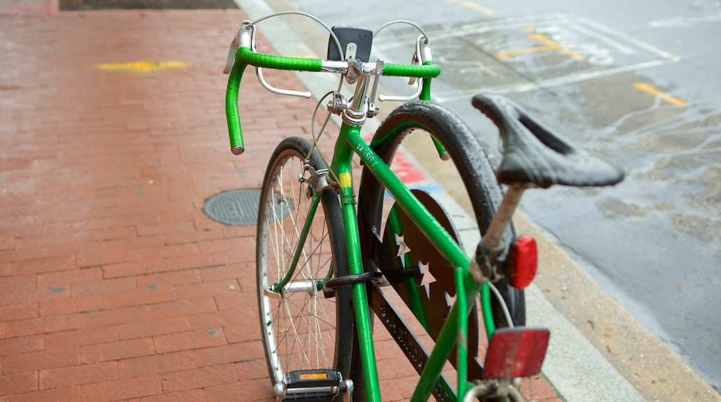 Capitol Hill showing cycling