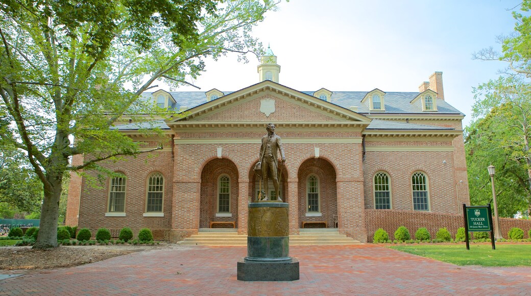 Williamsburg mettant en vedette patrimoine historique, statue ou sculpture et mémorial