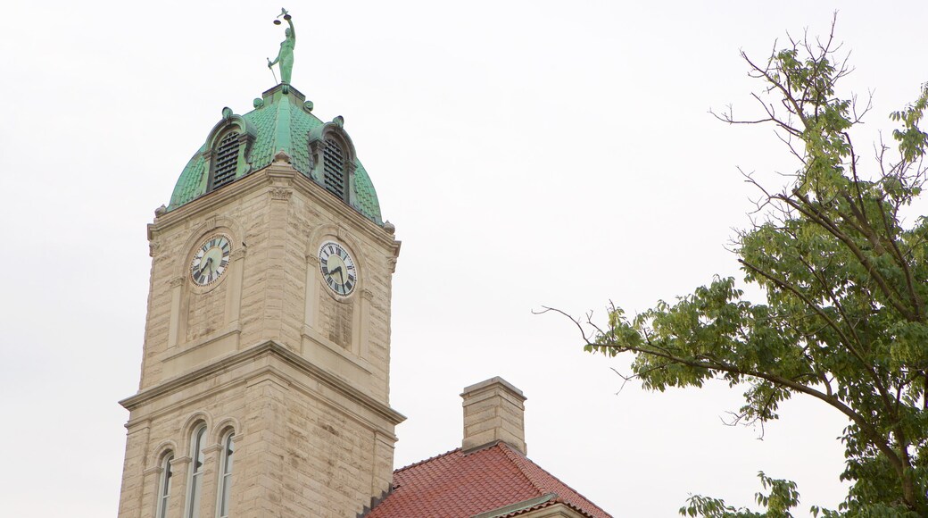 Harrisonburg which includes heritage elements and an administrative buidling