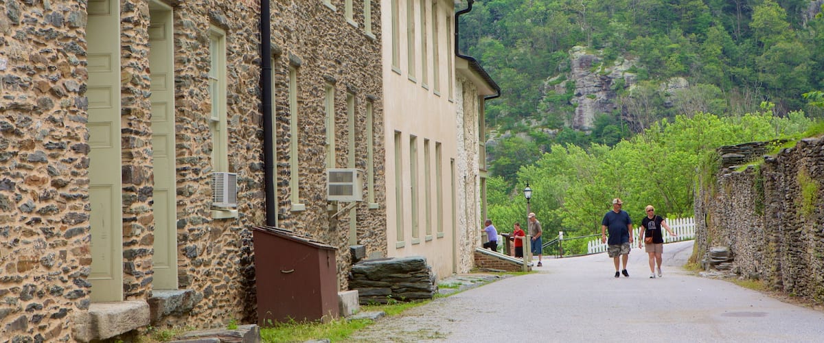 Harpers Ferry National Historical Park featuring heritage elements and a small town or village