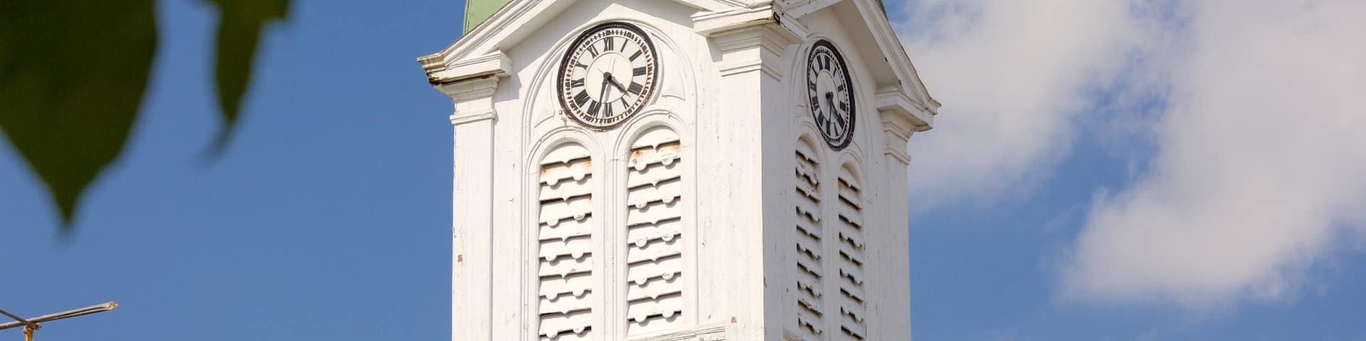 Charles Town which includes heritage elements and a monument