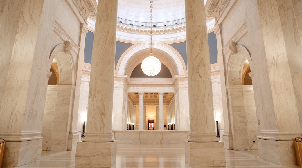 West Virginia State Capitol Building mit einem Verwaltungsgebäude, Innenansichten und historische Architektur