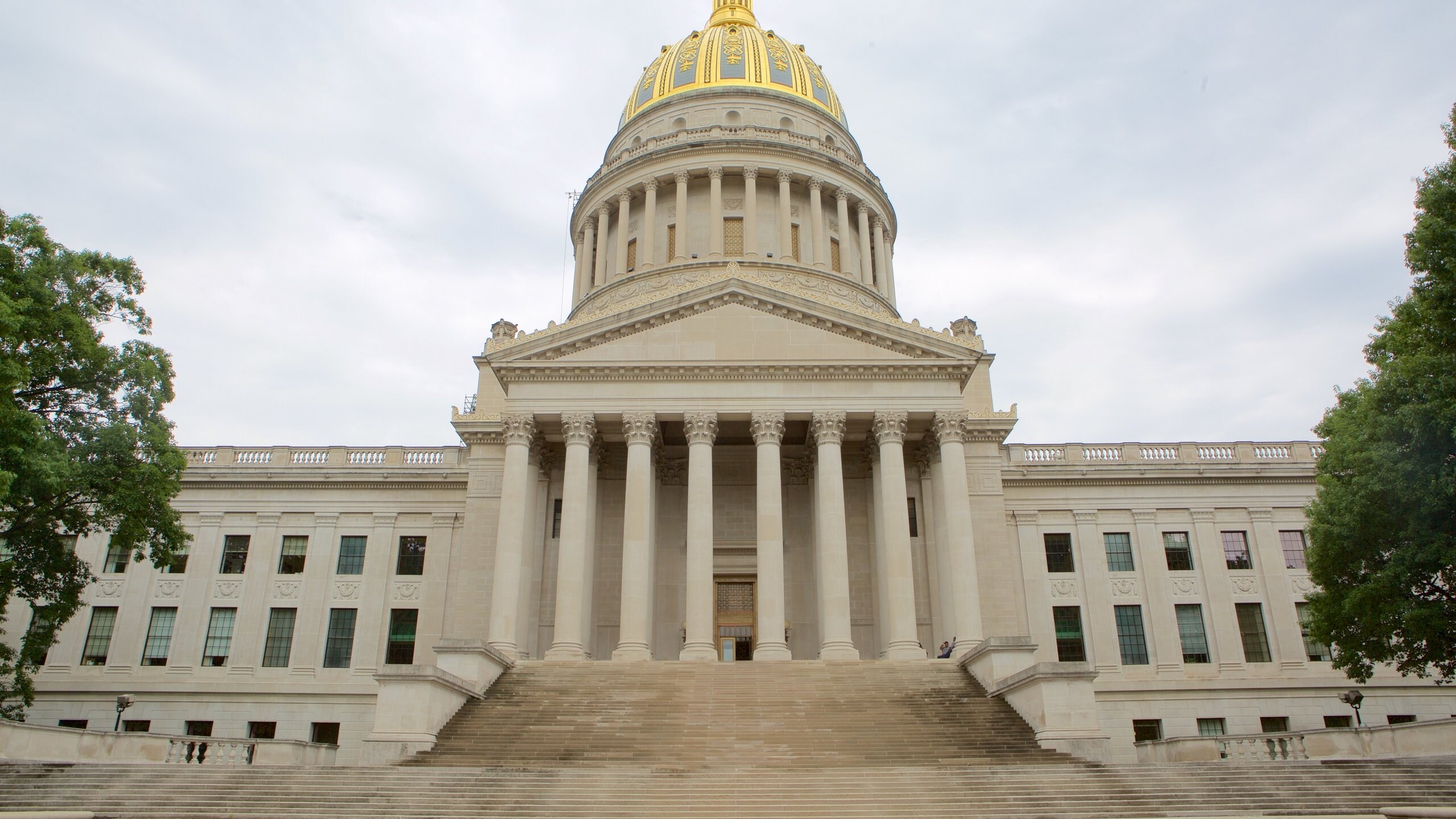 Top 10 Historic Hotels In Charleston WV Full Of Heritage 75