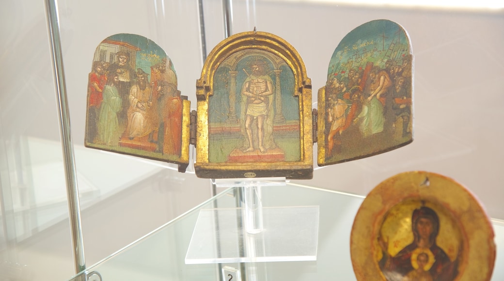 State Museum of San Marino showing interior views